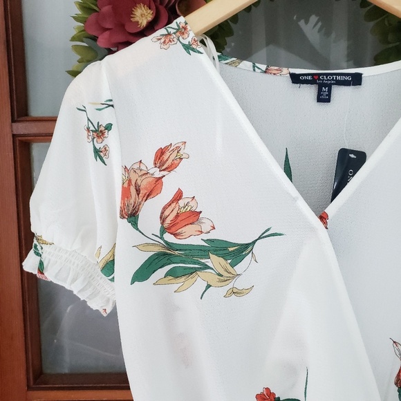 One ♡ Clothing Floral Wrap Top - Picture 1 of 6